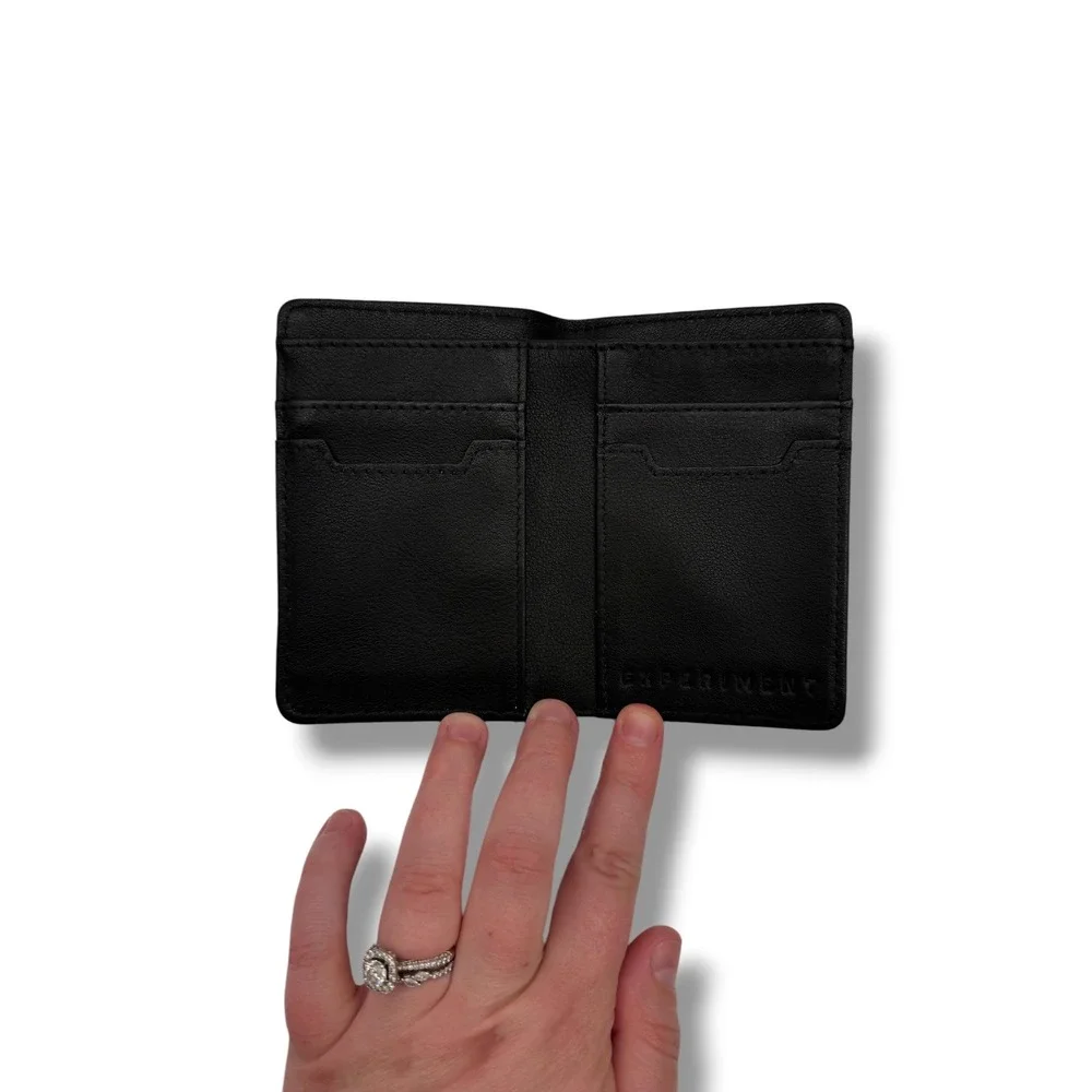 Experiment Bifold Wallet Mens OS Black‎ Quilted Leather Minimalist Logo